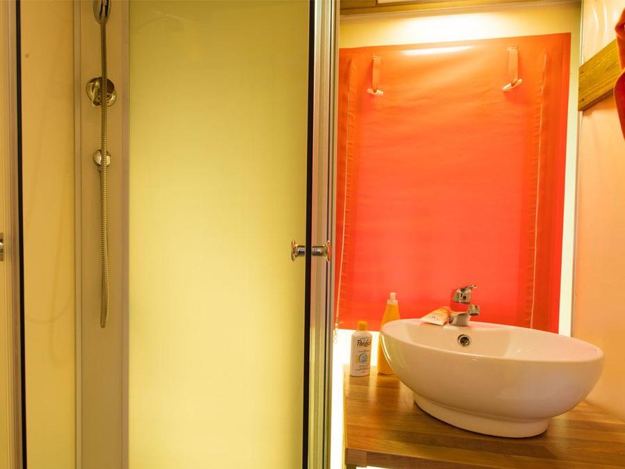 Tente en toile et en bois 5 personnes - RESASOL - 2 chambres 4