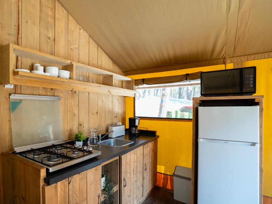 Tente en toile et en bois 8 personnes - ECOLUXE - 3 chambres 11