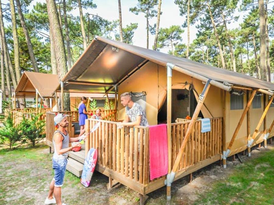 Tente en toile et en bois 8 personnes - ECOLUXE - 3 chambres 0