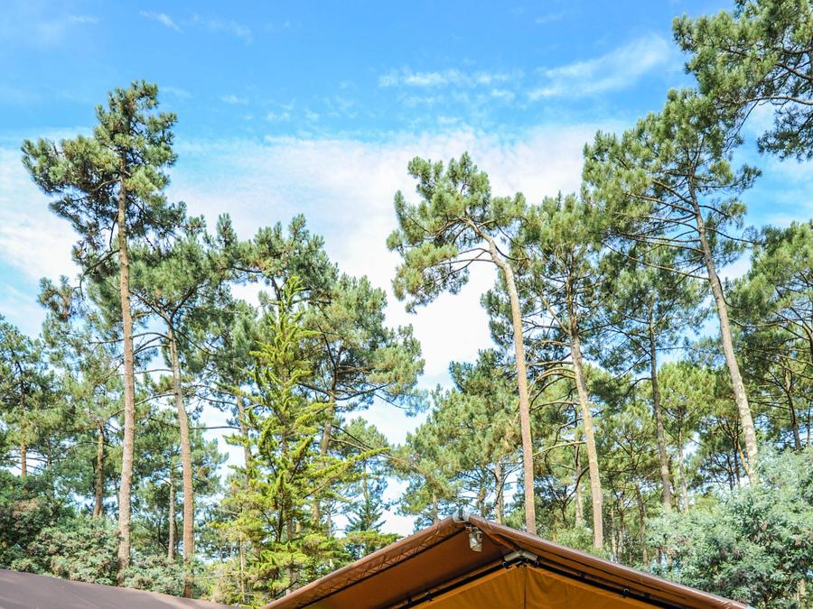 Tente en toile et en bois 5 personnes - ECOLUXE - 2 chambres 5