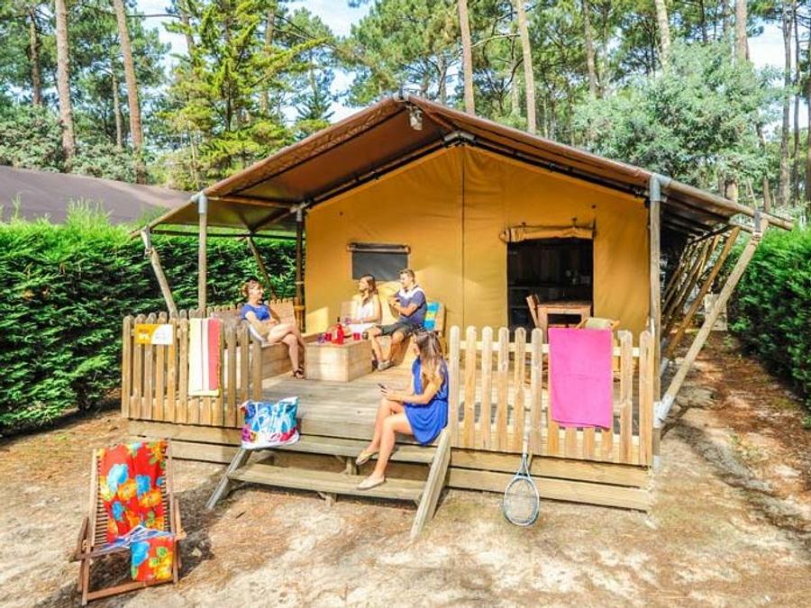 Tente en toile et en bois 5 personnes - ECOLUXE - 2 chambres 0