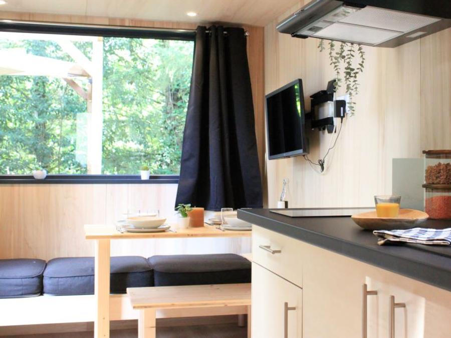 Hébergement 4 personnes - Tiny House 8