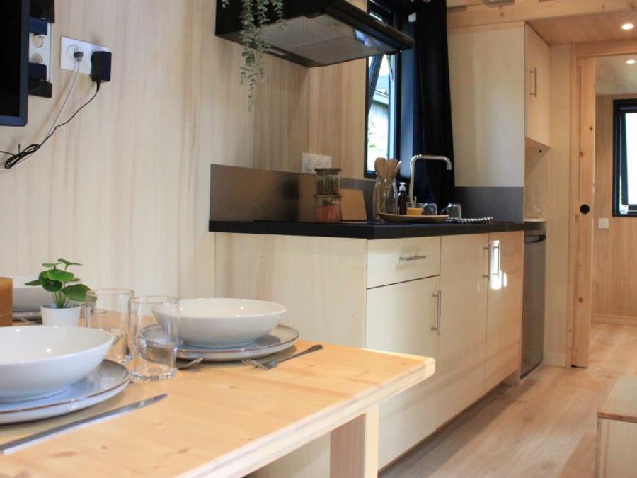Hébergement 4 personnes - Tiny House 9