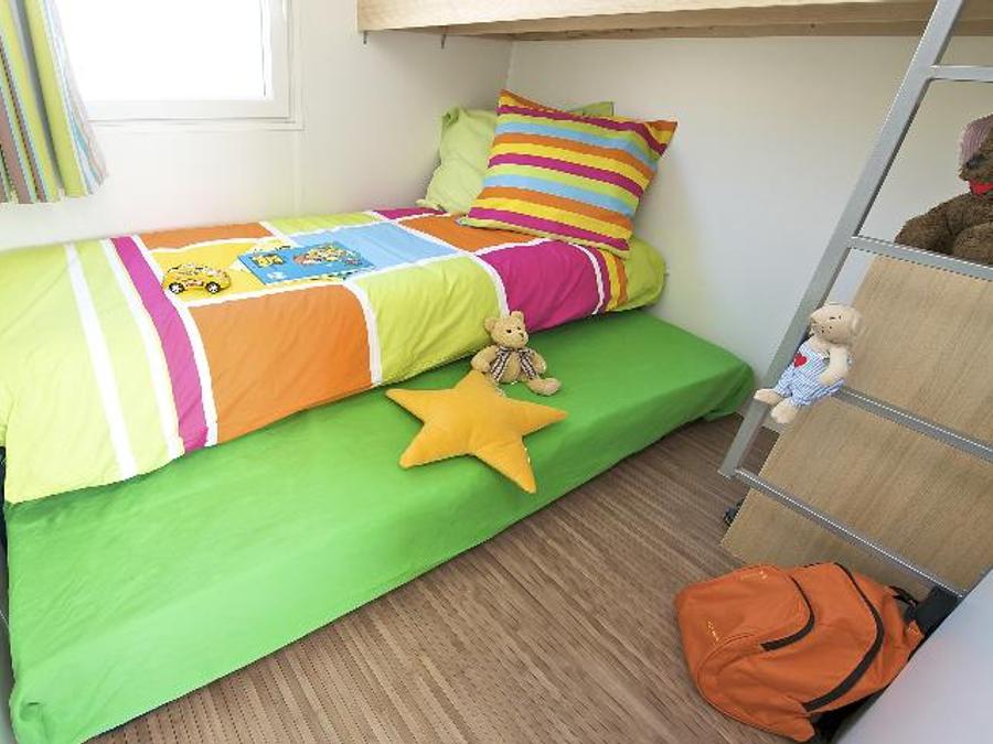 Bungalow toilé 5 personnes - Tithome - sans sanitaires 2
