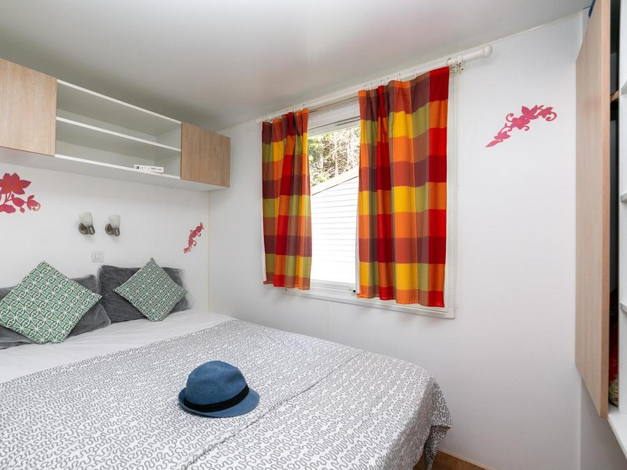 Mobilhome 4 personnes - MH2 Confort 27 m² + clim, avec sanitaires 5