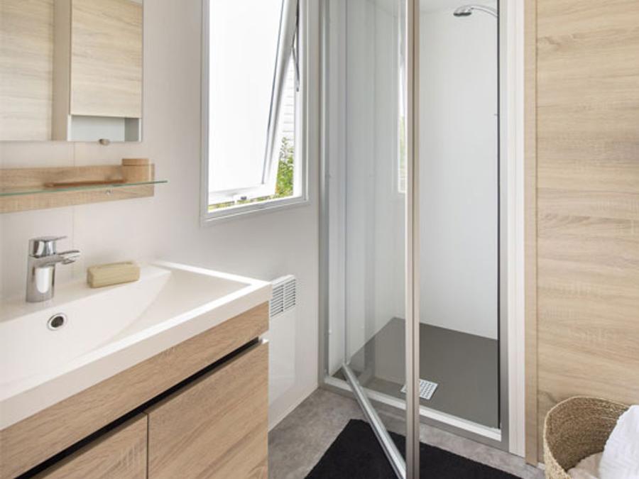 Mobilhome 6 personnes - Premium 36m² 2 chambres - Terrasse couverte + TV + LV + Plancha 4/6 pers. 9
