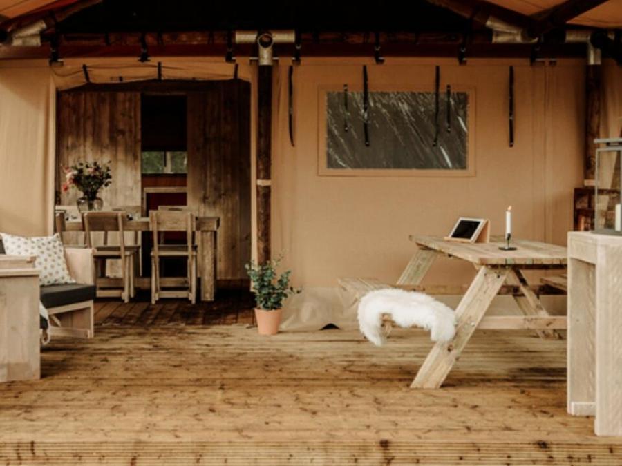Tente en toile et en bois 5 personnes - Lodge 3 Pièces 5 Personnes 1