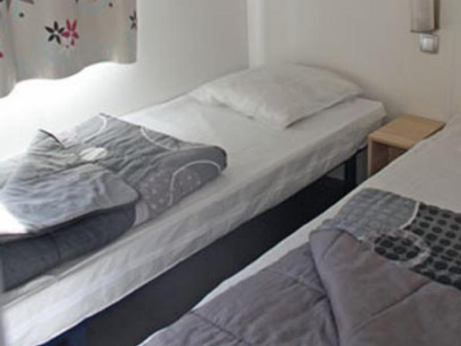 Mobilhome 4 personnes - 2 chambres CONFORT 5
