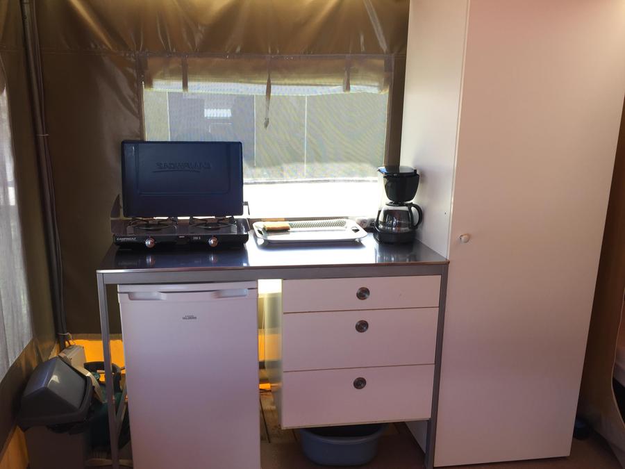 Bungalow toilé 4 personnes 1
