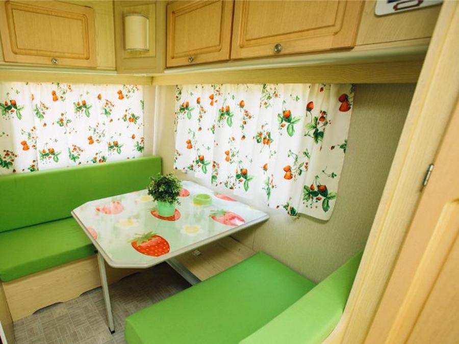 Caravane 4 personnes - Verde, sans sanitaires 2