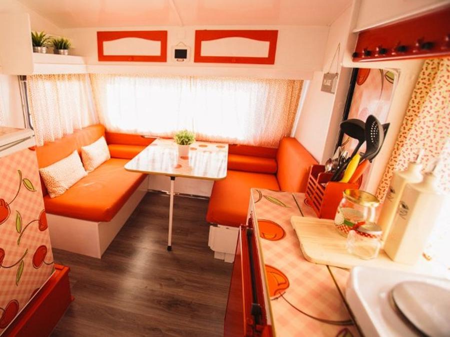Caravane 4 personnes - Roja, sans sanitaires 1