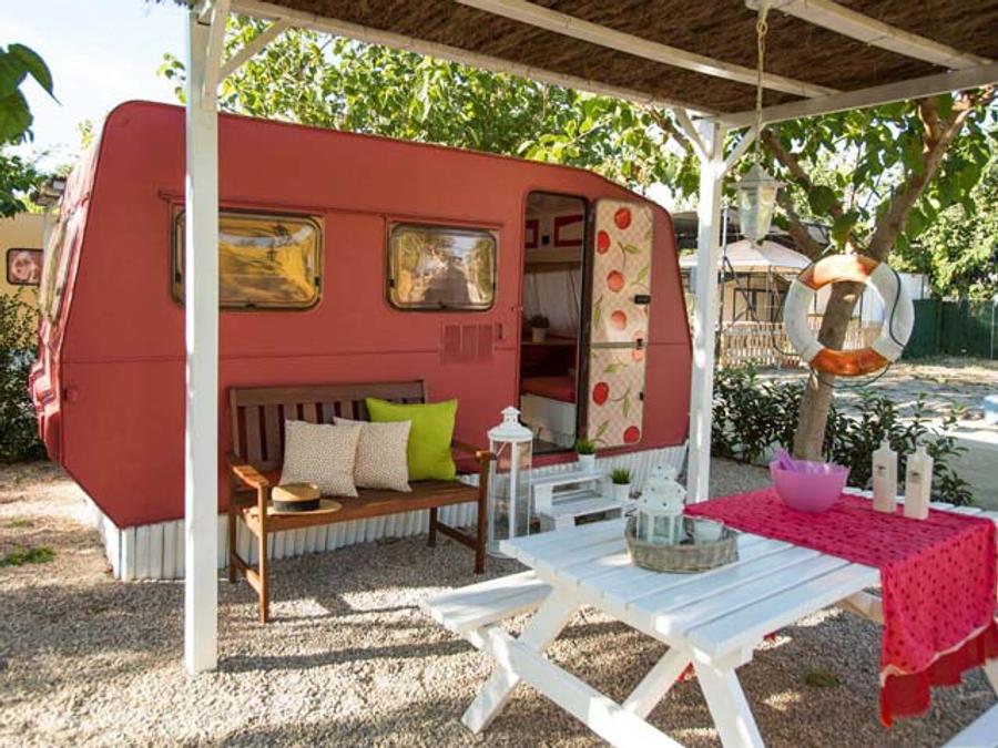 Caravane 4 personnes - Roja, sans sanitaires 0
