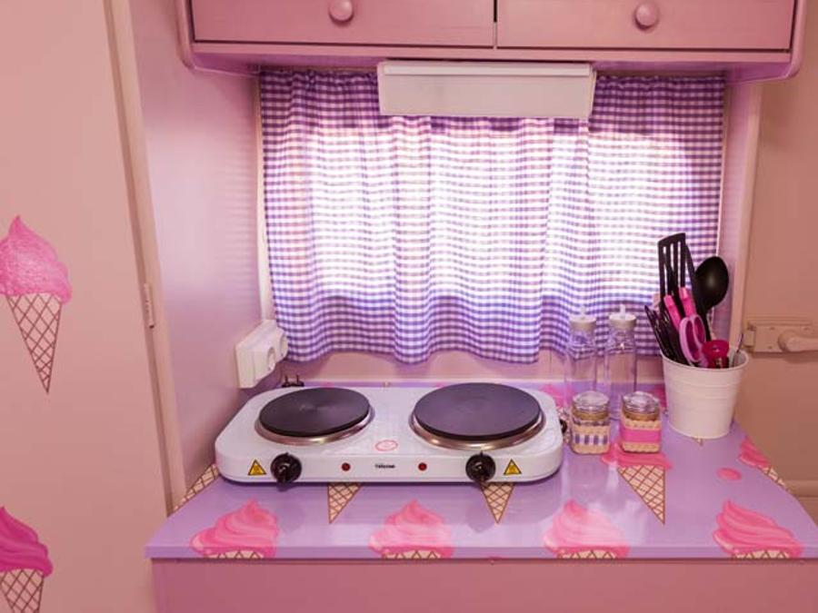 Caravane 4 personnes - Rosa Capricho, sans sanitaires 1