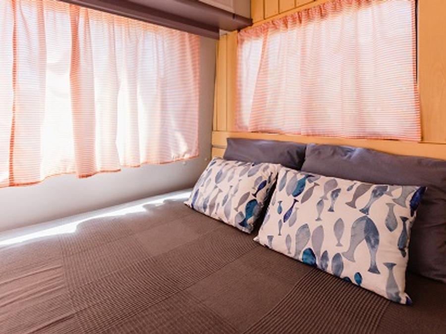 Caravane 4 personnes - NARANJA, sans sanitaires 3