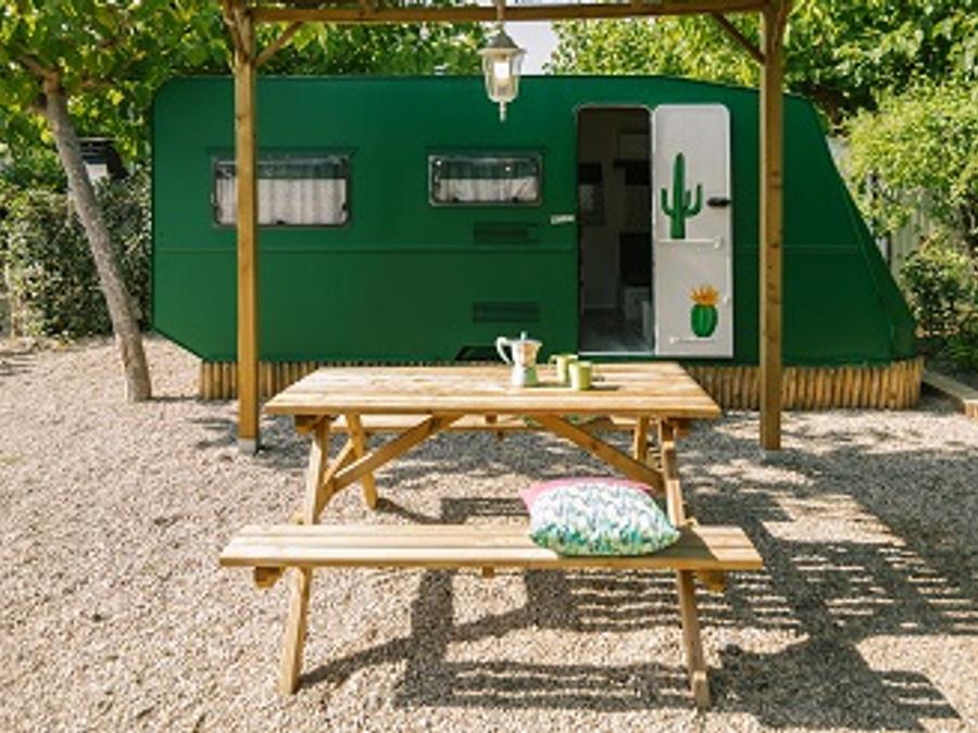 Caravane 4 personnes - CACTUS, sans sanitaires 0