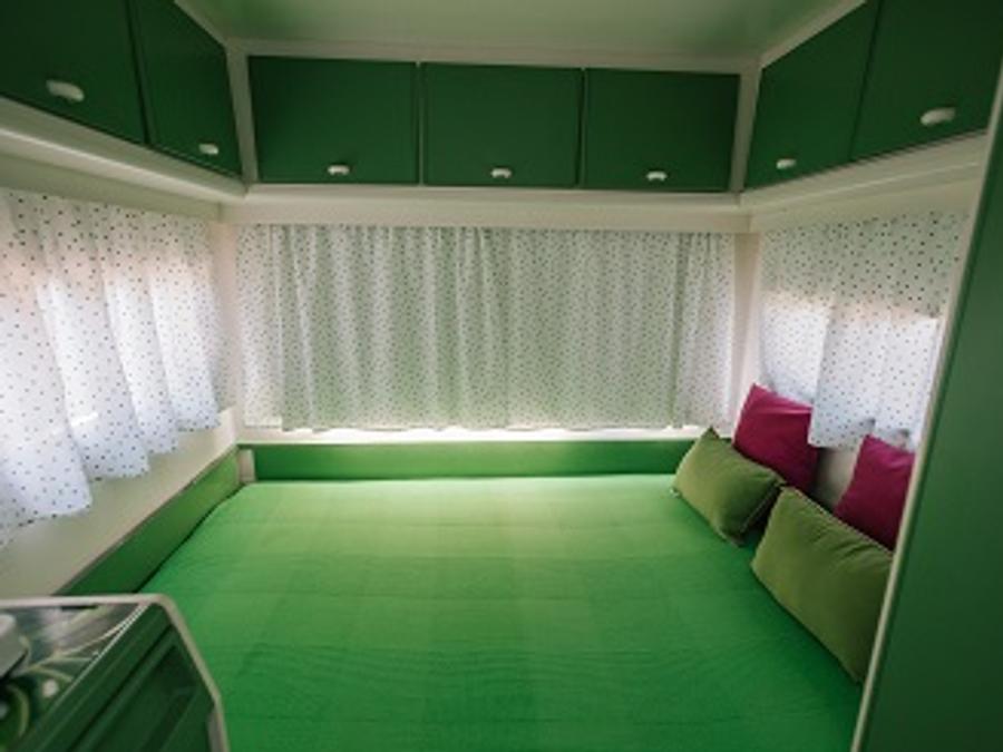 Caravane 4 personnes - TROPICAL- sans sanitaire 4