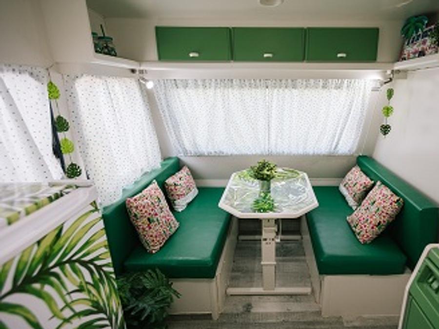 Caravane 4 personnes - TROPICAL- sans sanitaire 3