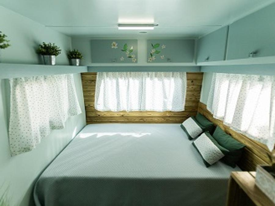 Caravane 4 personnes - 31 ORANGE 6