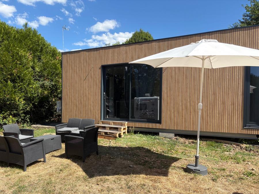 Lodge 2 personnes - Marron 2 pièces 2 personnes climatisé 4
