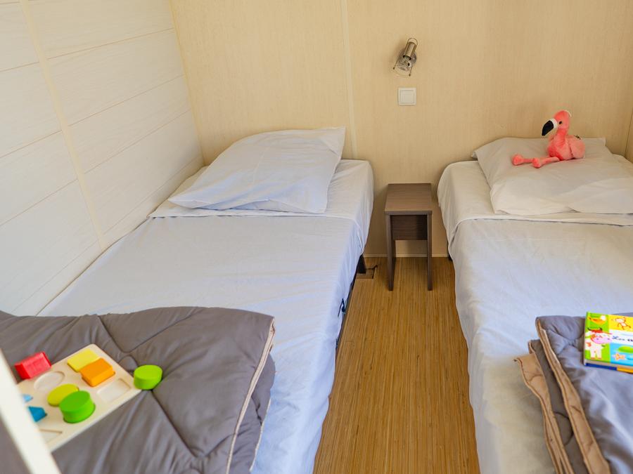 Mobilhome 4 personnes - 4 PERS VUE ETANG 4