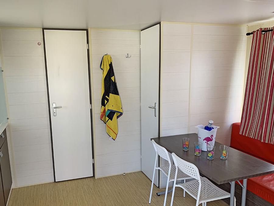 Mobilhome 4 personnes - 4 Personnes 2