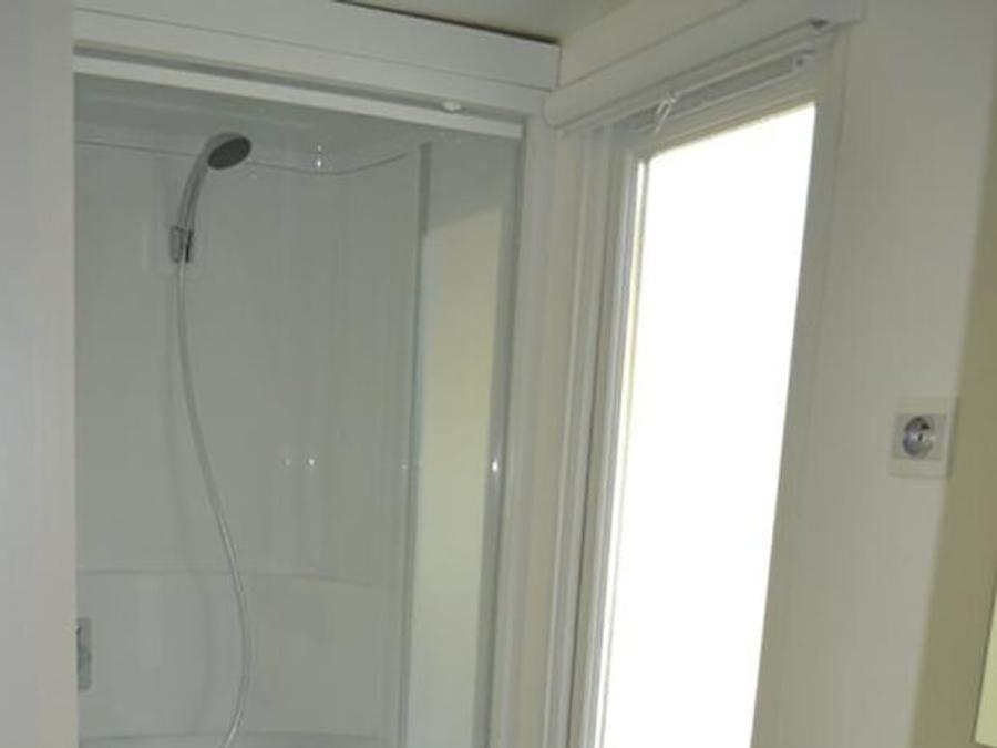 Mobilhome 5 personnes - 29.70m² - 3 chambres - avec TV 6