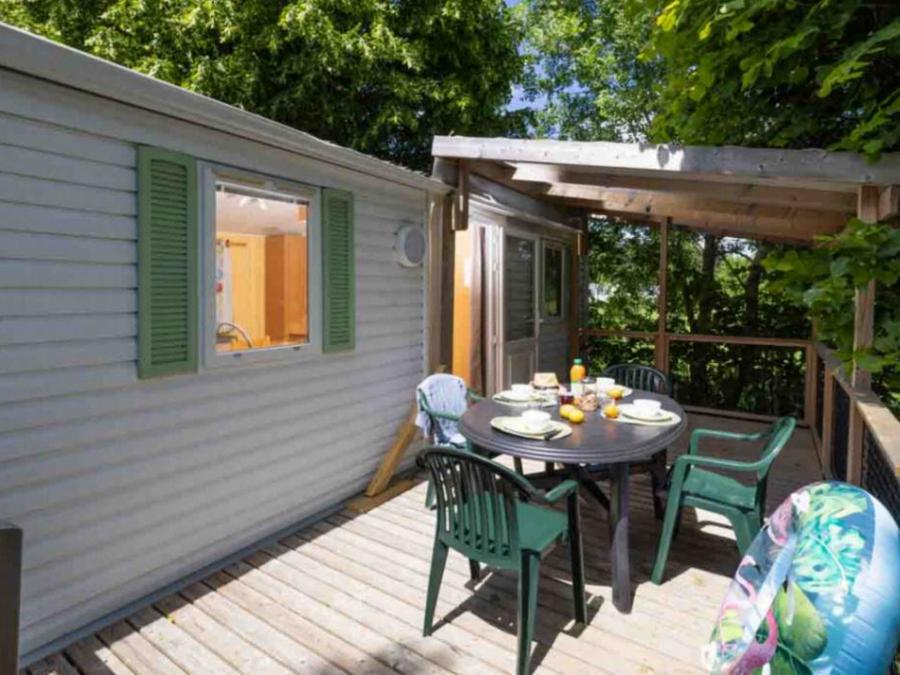 Mobilhome 4 personnes - CLASSIQUE TERRASSE COUVERTE 27M² 0