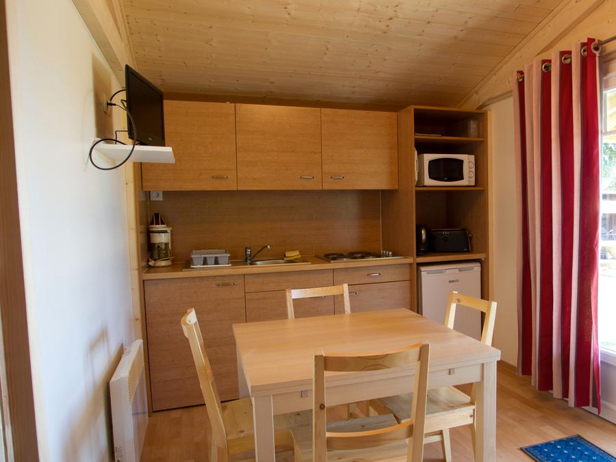 Chalet 6 personnes - Chalet Traditionnel (1er Balcon) 6 pers - VUE LAC 2