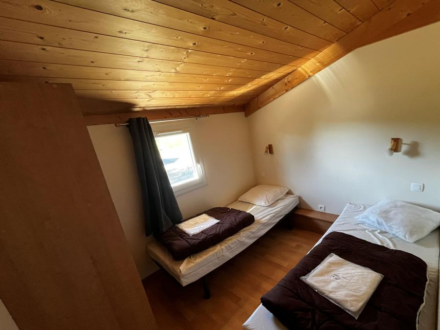 Chalet 6 personnes - Chalet Traditionnel (1er Balcon) 6 pers - VUE LAC 9