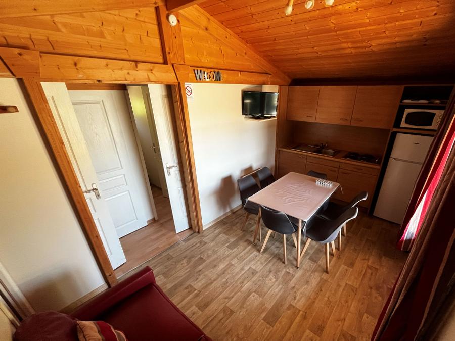 Chalet 6 personnes - Chalet Traditionnel (1er Balcon) 6 pers - VUE LAC 12