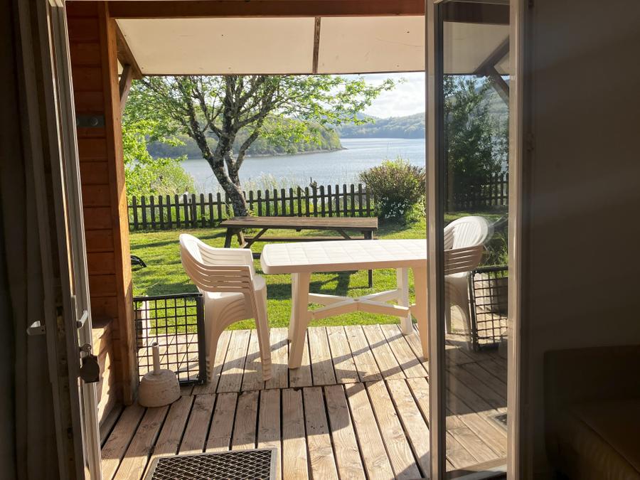 Chalet 4 personnes - Chalet Traditionnel (2eme Balcon) 4 pers. VUE LAC 2