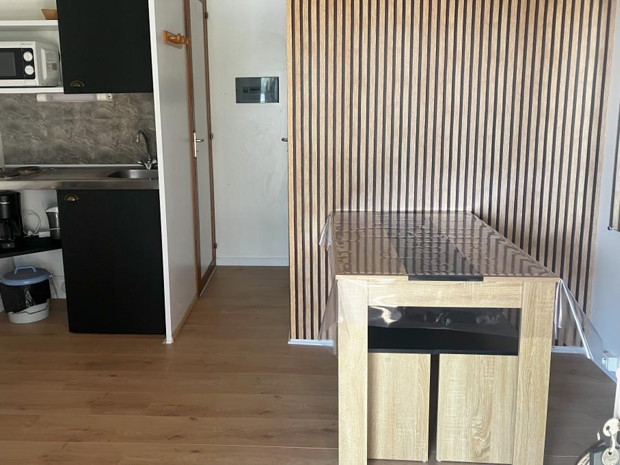 Chalet 4 personnes - Chalet Traditionnel (2eme Balcon) 4 pers. VUE LAC 3