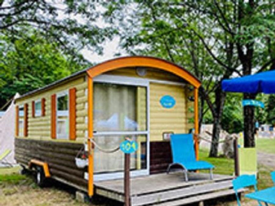 Hébergement 4 personnes - Insolite - La Roulotte (sans sanitaires) 0