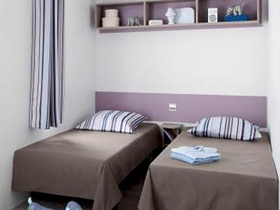 Mobilhome 4 personnes - LOGGIA - 2 chambres 4