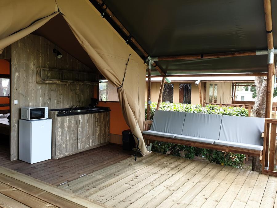 Lodge 4 personnes - LODGE SAFARI avec sanitaire 0
