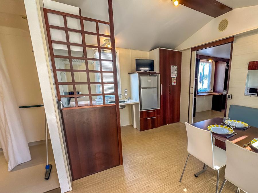 Mobilhome 5 personnes - Mobil-home PMR Marais - adapté aux personnes à mobilité réduite 4/5 pers 2