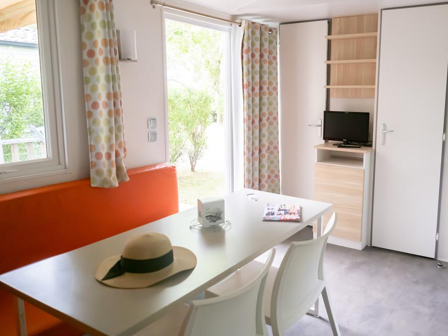 Mobilhome 6 personnes - Mobil-home Forêt 34.5m² (3 chambres) (+ de 10 ans) + Terrasse + TV 4/6 pers 12