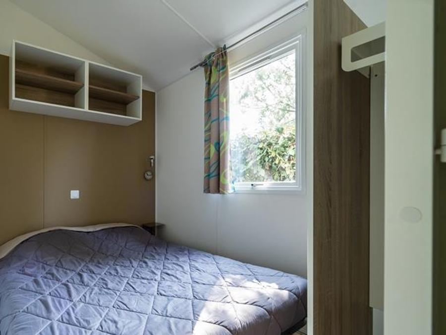 Mobilhome 8 personnes - Mobil-home Sable 40m² (4 chambres) + TV + Terrasse couverte (+ de 8 ans) 8 pers 10