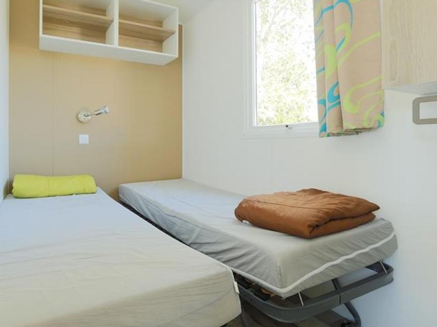 Mobilhome 8 personnes - Mobil-home Sable 40m² (4 chambres) + TV + Terrasse couverte (+ de 8 ans) 8 pers 8