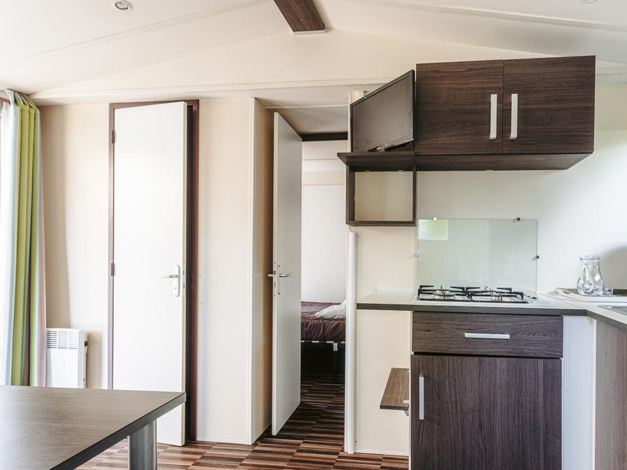 Mobilhome 2 personnes - Mobil-home Plage 18.6m² (+ de 10 ans) (1 chambre) + Terrasse bois semi-couverte + TV 2 pers 10