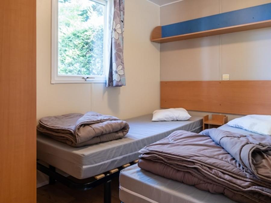 Mobilhome 5 personnes - AZUR - 2 chambres avec TV 4