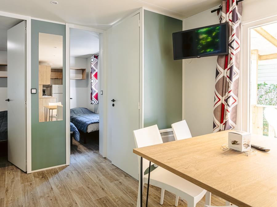 Mobilhome 6 personnes - Mobil-home Grand Large Plus 34.5m² (3 chambres) (- de 3 ans) + TV + Terrasse + lave-vaisselle + clim 6 pers 2