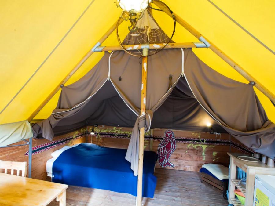 Tente en toile et en bois 2 personnes - Lodge Canadienne PMR, la tente confort avec petit déjeuner; accessible fauteuils 1