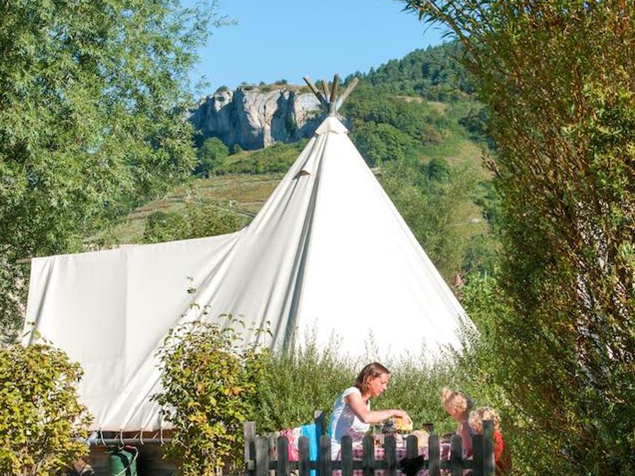 Bungalow toilé 4 personnes - LODGE TRAPPEUR sans sanitaires 2