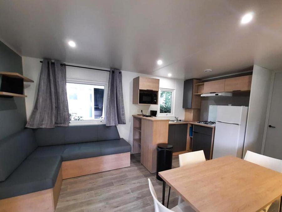 Mobilhome 4 personnes - 2 chambres DRESSING 1