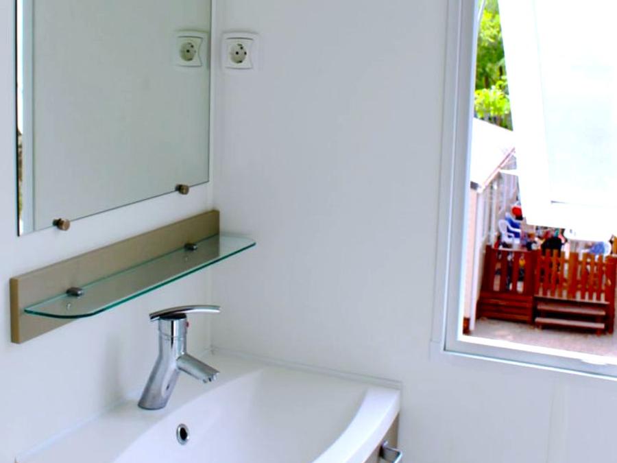 Mobilhome 6 personnes - S-2300 8