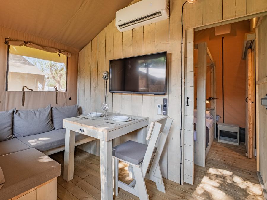 Tente en toile et en bois 2 personnes - Safari Tent 8