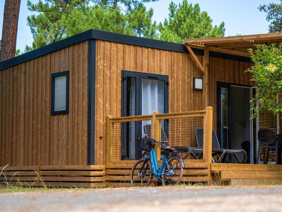 Mobilhome 4 personnes - Homeflower Premium 29m² - 2 chambres + terrasse semi-couverte + TV + LV + Clim + Draps Inclus 0