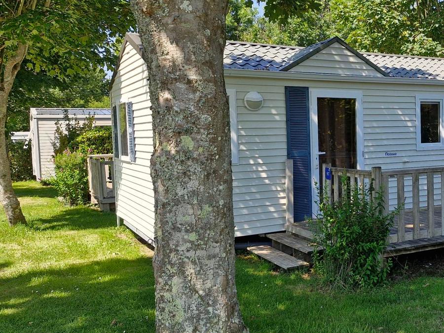 Mobilhome 4 personnes - Standard 25m² (2 chambres) + terrasse 6m² à 10m² + TV | 4 personnes 0