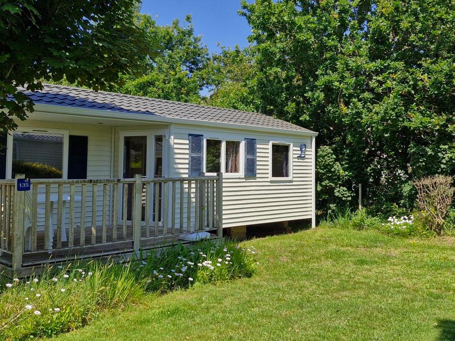 Mobilhome 4 personnes - Standard 25m² (2 chambres) + terrasse 6m² à 10m² + TV | 4 personnes 2